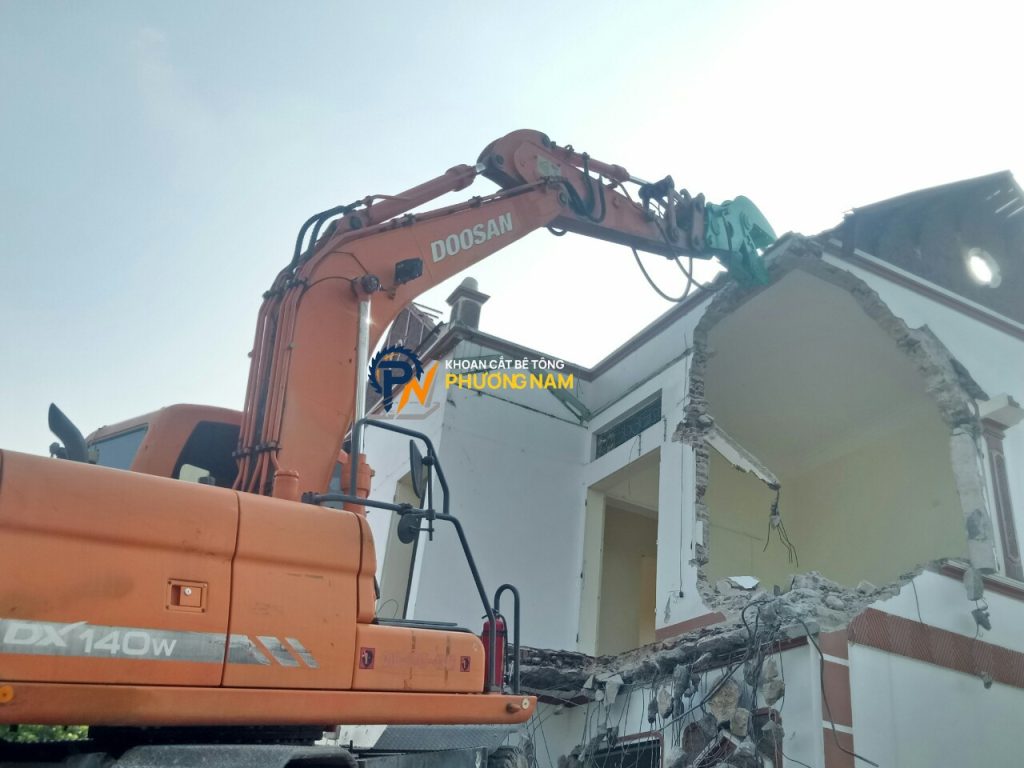 Phá Dỡ Nhà Xưởng Quận 6 Uy Tín, Chuyên Nghiệp – Báo Giá Tốt Nhất - Khoan Cắt Bê Tông Phương Nam