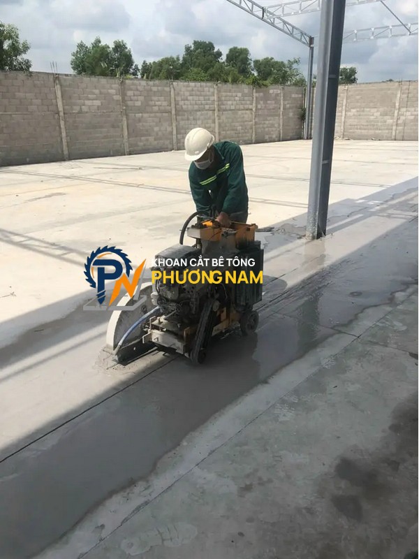 Dịch Vụ Khoan Cắt Bê Tông Quận 7 Giá Rẻ - Thi Công Nhanh Chóng